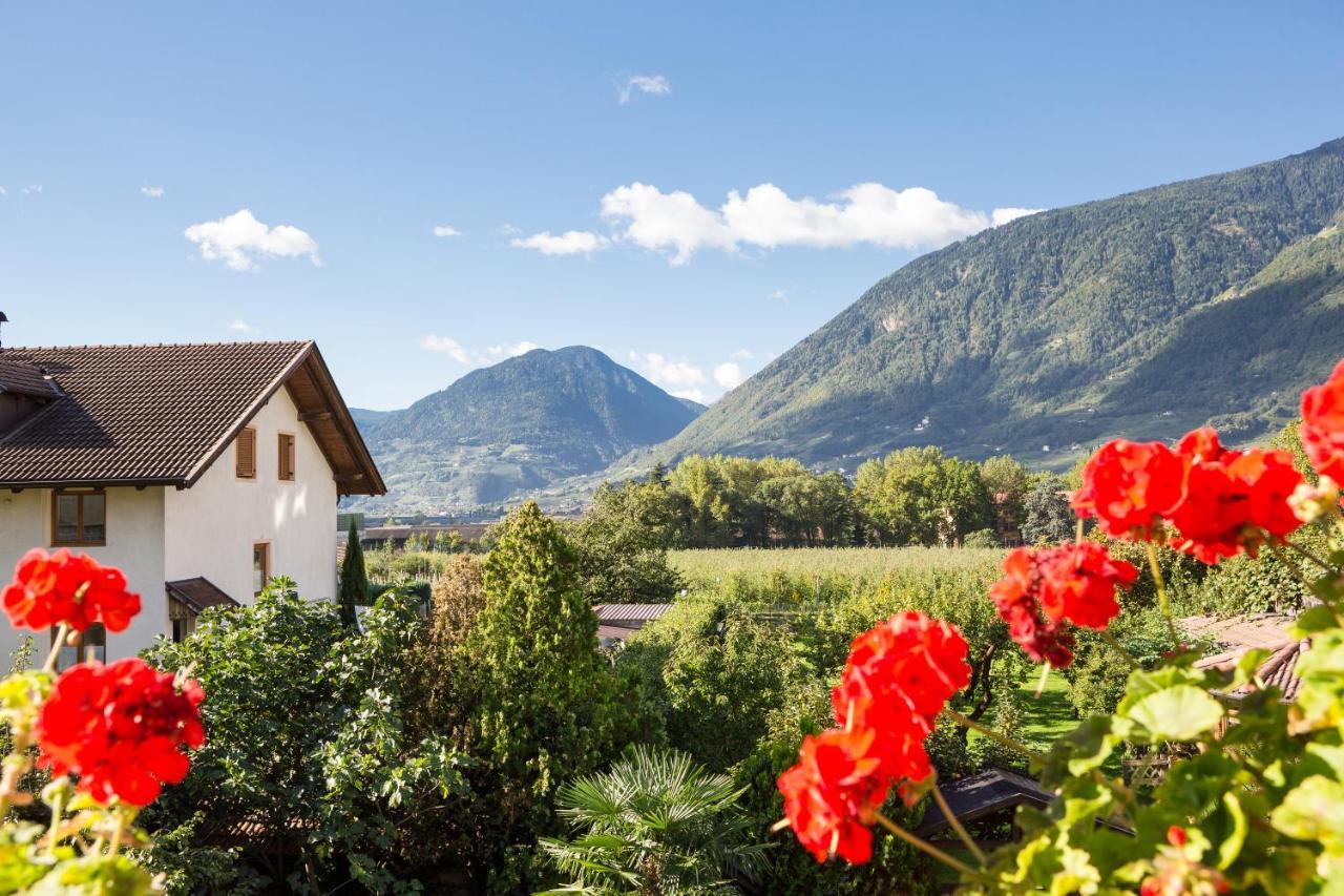 Hotel Gruberhof Meran Buitenkant foto