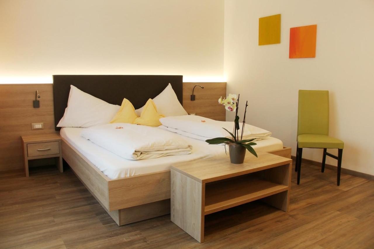 Hotel Gruberhof Meran Buitenkant foto